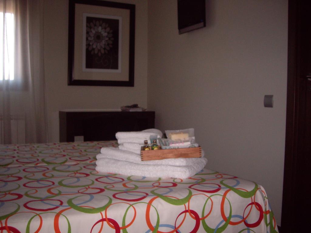 Casa Rural La Prensa De Vino Hotel San Esteban De Gormaz Room photo